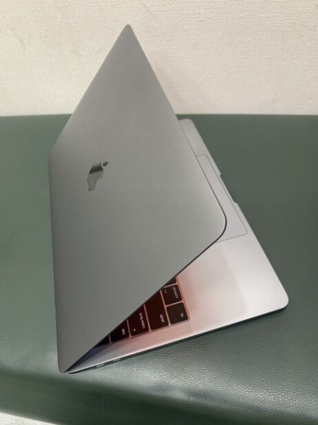 10905387a4ea0bb452fb13