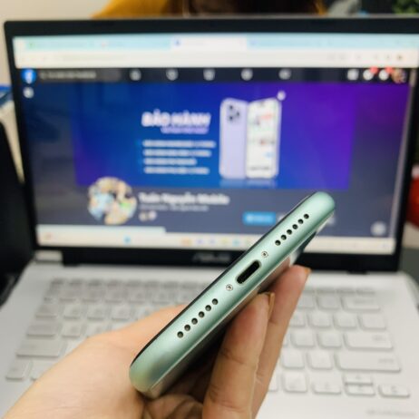 z5242402367448_65d5cc387143738693ba3ab7c36d9ee7