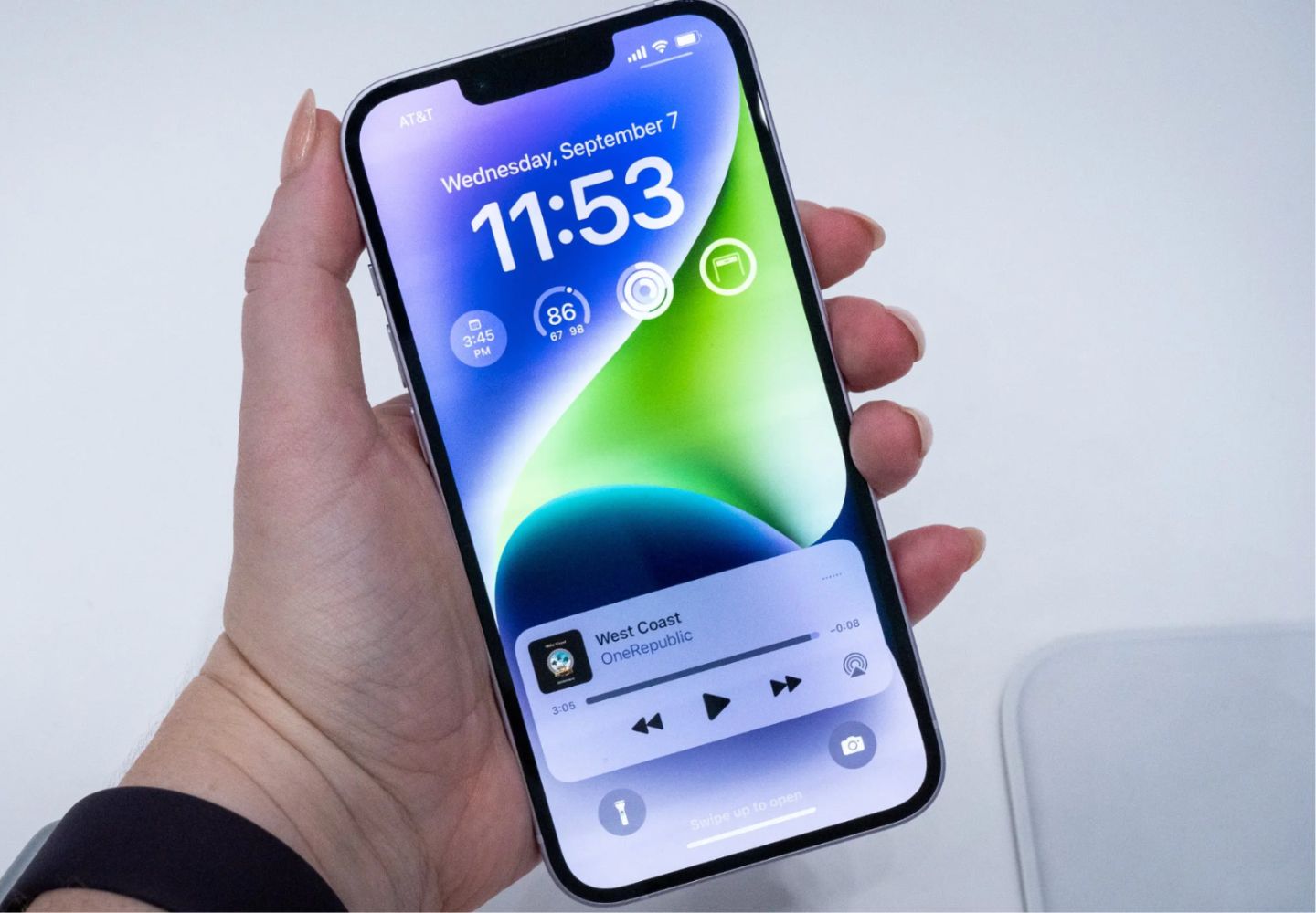 Màn hình ịPhone 14