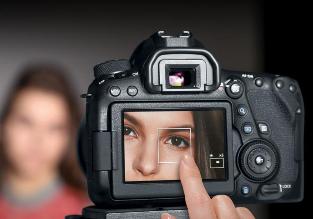 Tra tính năng Autofocus