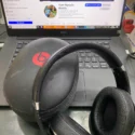 Tai nghe Beats Studio Wireless đen cũ tổng thể kèm case
