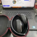 Beats Studio Wireless đen gập gọn trong case