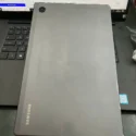Samsung Galaxy Tab A8 cu mat lung mau xam