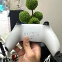 Tay cầm DualSense PS5 mặt sau