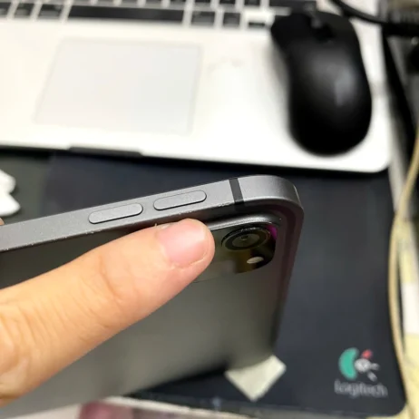 ipad-pro-11-inch-the-he-3-m1-256gb-xam-nut-am-luong iPad Pro 11 inch thế hệ 3 M1 nút âm lượng