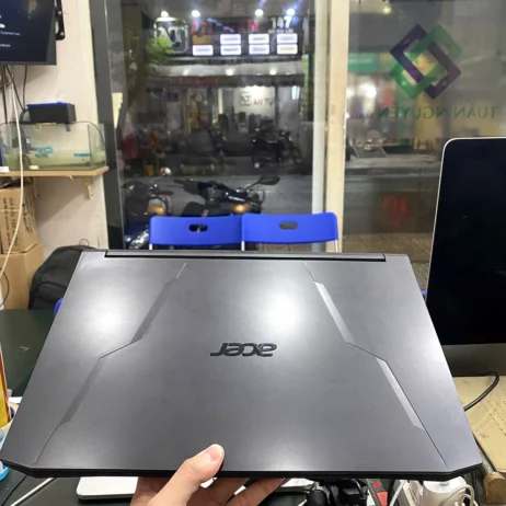 Laptop Acer Nitro AN515-57 nắp lưng logo Acer
