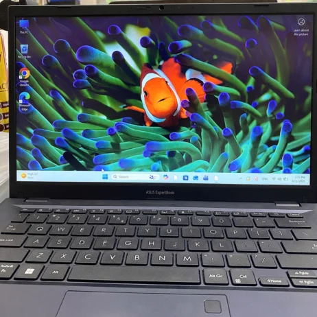 Laptop ASUS ExpertBook B1402CVA i5-1335U màn 14 inch mở máy