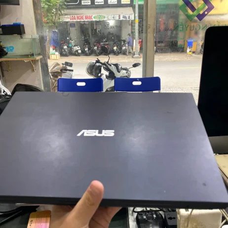laptop-asus-expertbook-b1402cva-nap-lung-logo-asus Laptop ASUS ExpertBook B1402CVA nắp lưng logo ASUS