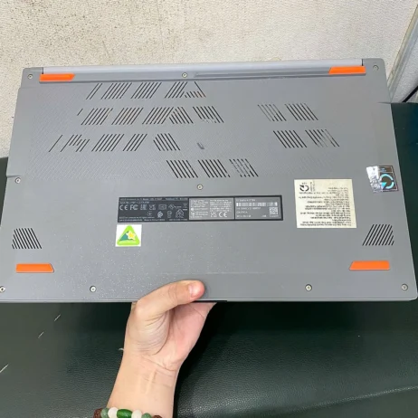 laptop-asus-vivobook-go-e1504fa-mat-day Laptop Asus Vivobook Go E1504FA mặt đáy