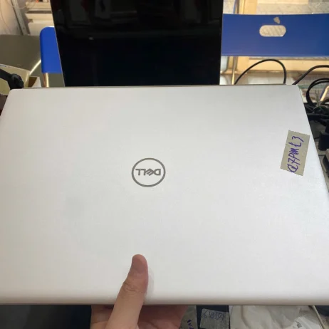 laptop-dell-inspiron-16-5620-nap-lung-logo-dell Laptop Dell Inspiron 16 5620 nắp lưng logo Dell màu bạc