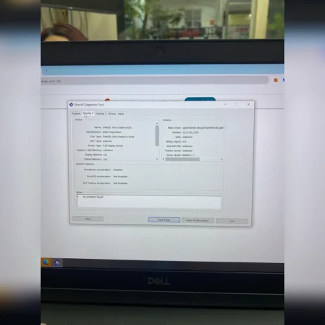 Laptop Dell Precision 3530 card Intel UHD Graphics 630