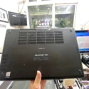 Laptop Dell Precision 3530 mặt đáy nhãn Precision 3530