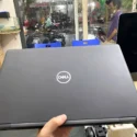 Laptop Dell Precision 3530 nắp lưng logo Dell