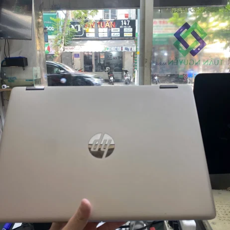 laptop-hp-pavilion-x360-nap-lung-logo-hp Laptop HP Pavilion x360 nắp lưng logo HP màu bạc