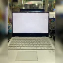 Laptop HP Pavilion x360 test màn hình - màn ám nhẹ