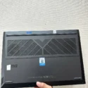 Laptop HP Victus 16 mặt đáy khe tản nhiệt