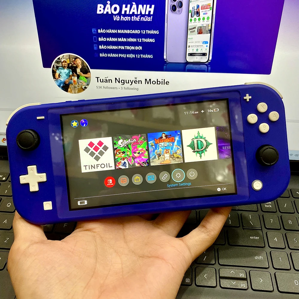 nintendo-switch-lite-xanh-cu-da-mob-man-hinh-game Nintendo Switch Lite xanh cũ đã mob màn hình đầy game