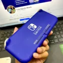 Nintendo Switch Lite xanh cũ trên tay