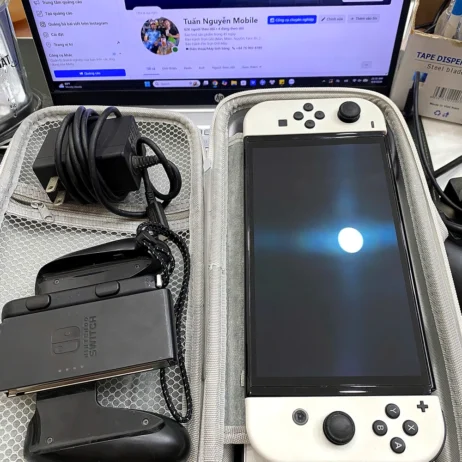 Nintendo Switch OLED trắng cũ full box phụ kiện
