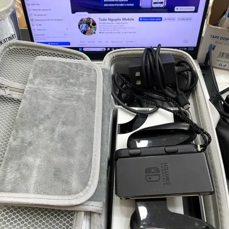 Nintendo Switch OLED trắng cũ túi đựng dock sạc