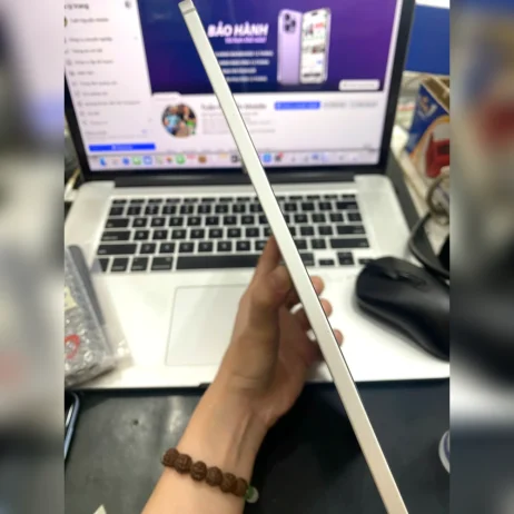 ipad-air-4-64gb-wifi-4g-bac-canh-vien iPad Air 4 Bạc cạnh viền phẳng