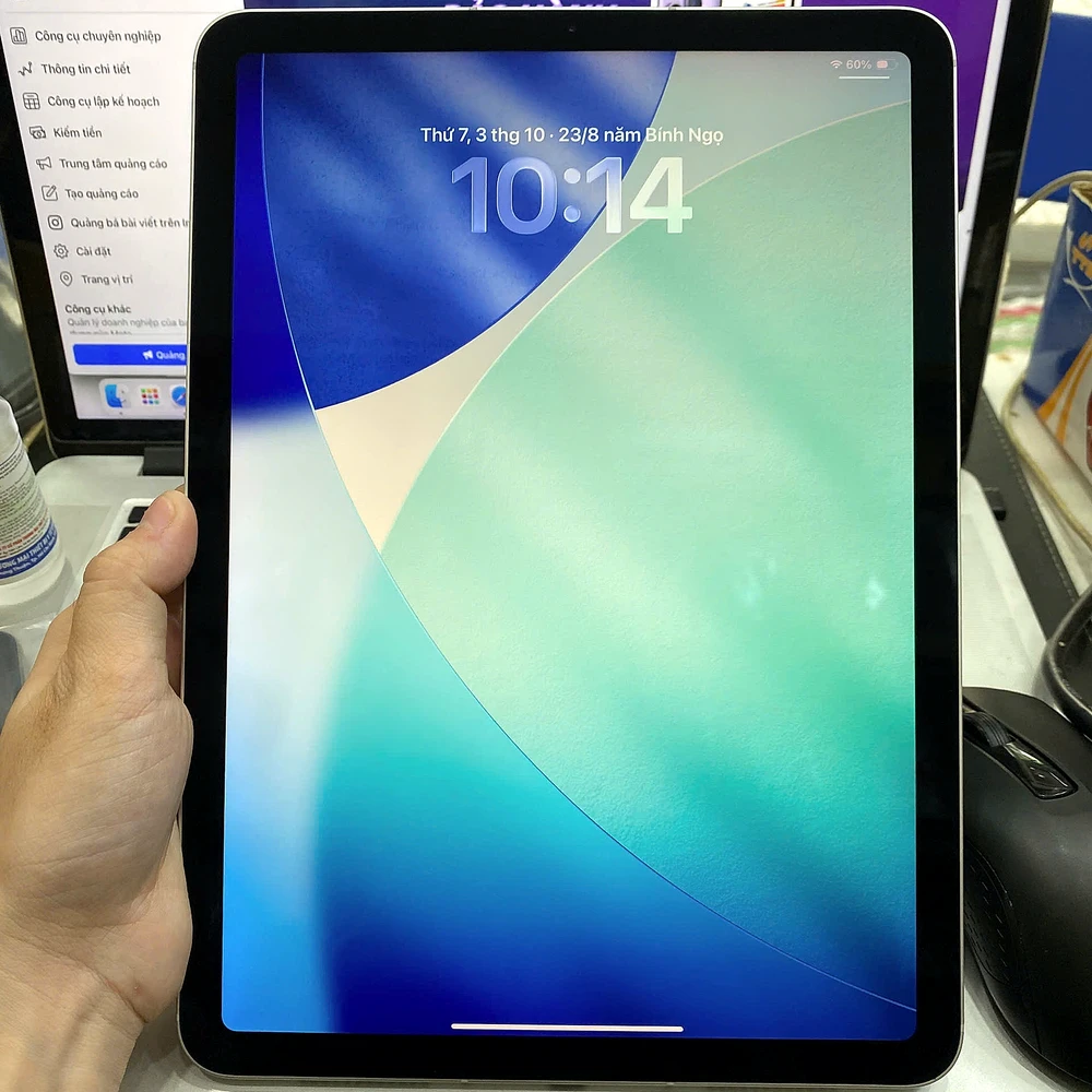 ipad-air-4-64gb-wifi-4g-bac-mat-truoc-man-hinh iPad Air 4 64GB WiFi 4G Bạc mặt trước màn hình 10.9 inch