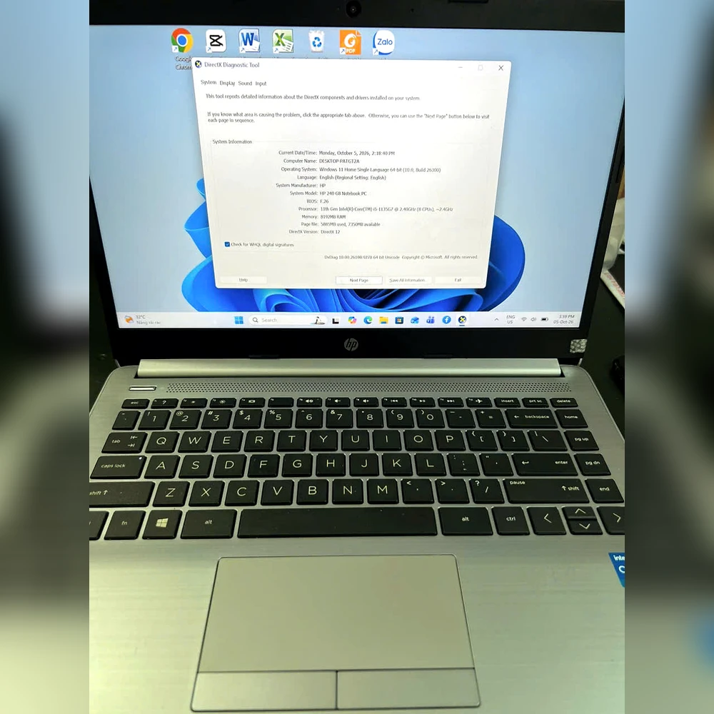 laptop-hp-240-g8-i5-1135g7-mat-truoc-ban-phim Laptop HP 240 G8 i5-1135G7 mặt trước màn hình và bàn phím